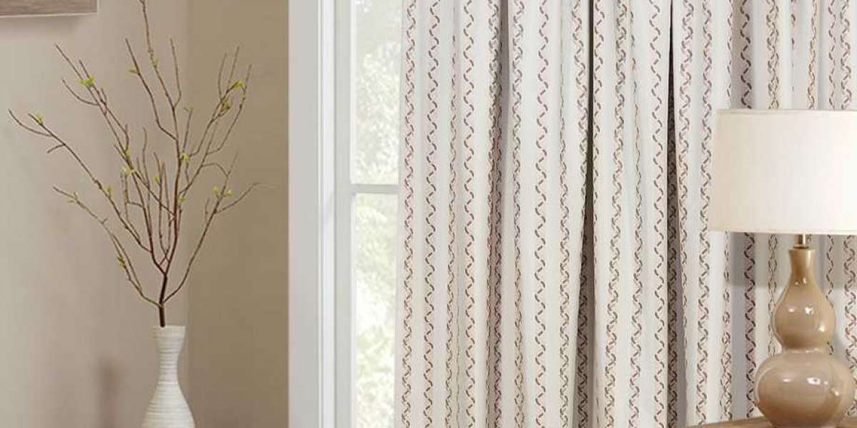 Top Motorized Linen Curtains in Dubai – Enhance Comfort and Style