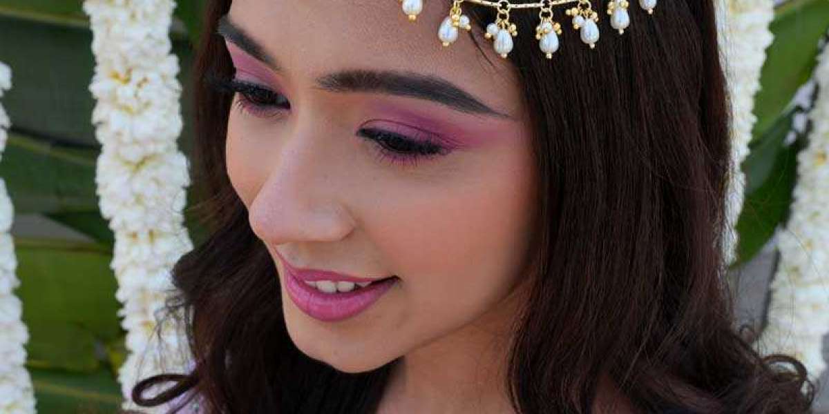 Stylish Hair Accessories for Women | Shop VAIDAAN Collection