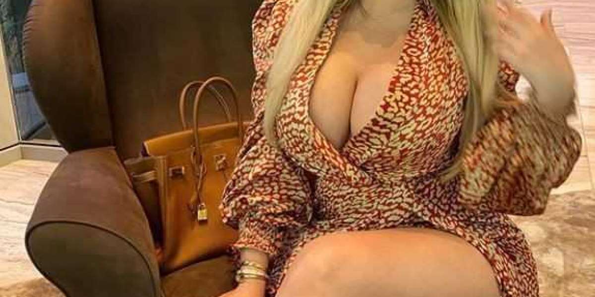How Mumbai Escorts babes give the best erotic love?