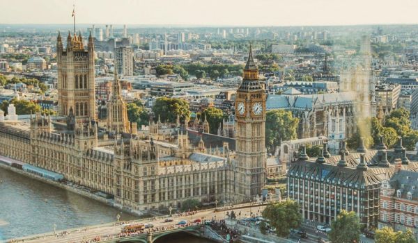 Qatar Airways London Office in United Kingdom 1-844-780-1718