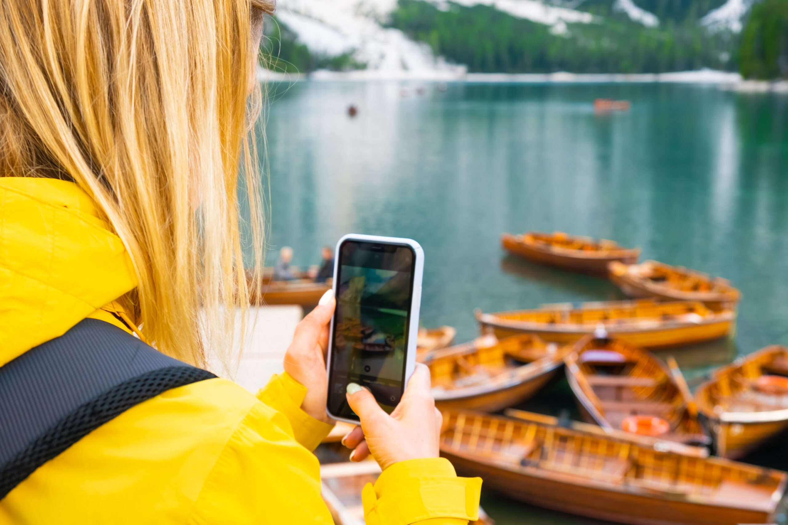 Snapchat for Local Businesses in 2025: Untapped Potential in UAE & GCC