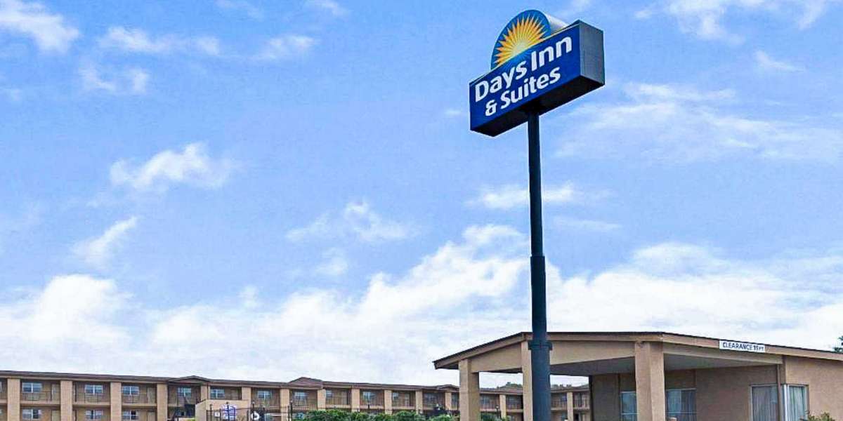 Explore Santa Rosa: Nearest Hotel to Me with Free Breakfast