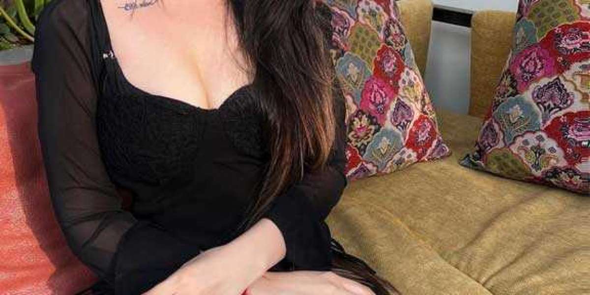 Escorts Services supplied by Hyderabad Niktaroy
