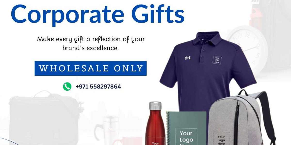 Travel Adapters: Essential Corporate Gifts for Businesses in Dubai