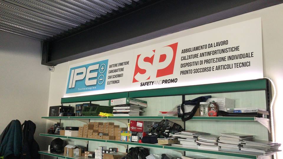 Abbigliamento Da Lavoro Personalizzato Verona - Scegli La Gamma Migliore – @safetyandpromo on Tumblr