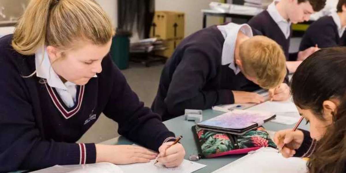 Top Reasons to Hire a Math Tutor for Better Grades